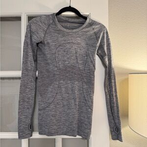 Lululemon Gray Long Sleeve Swiftly Top